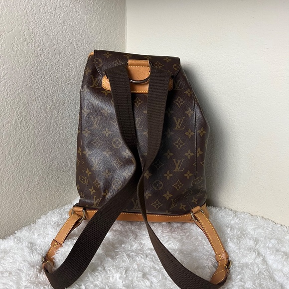 Louis Vuitton Monogram Montsouris GM - Picture 2 of 9